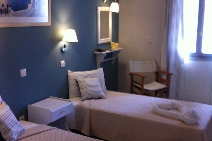 Room 12 of 60