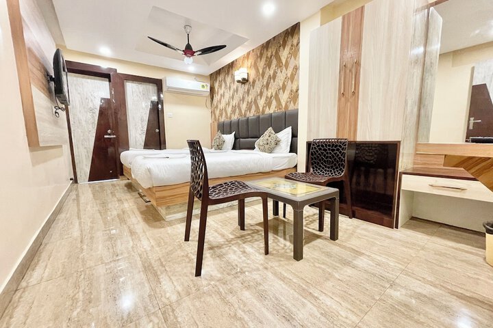 Room 50 of 159