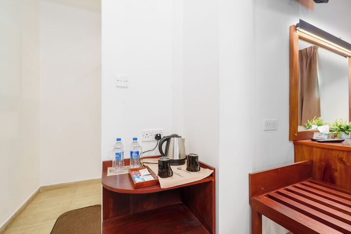 Room 5 of 71