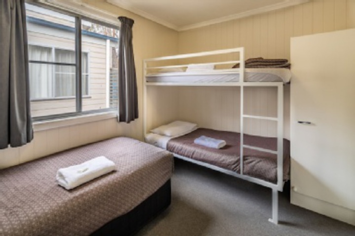 Room 130 of 611