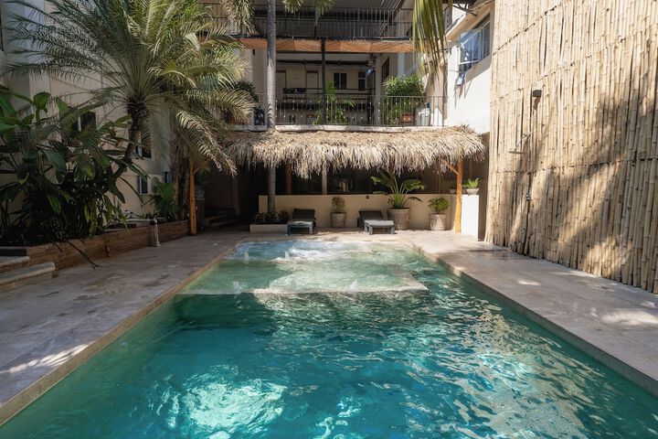 Hotel Ashly