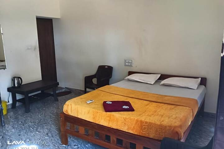 Room 10 of 60