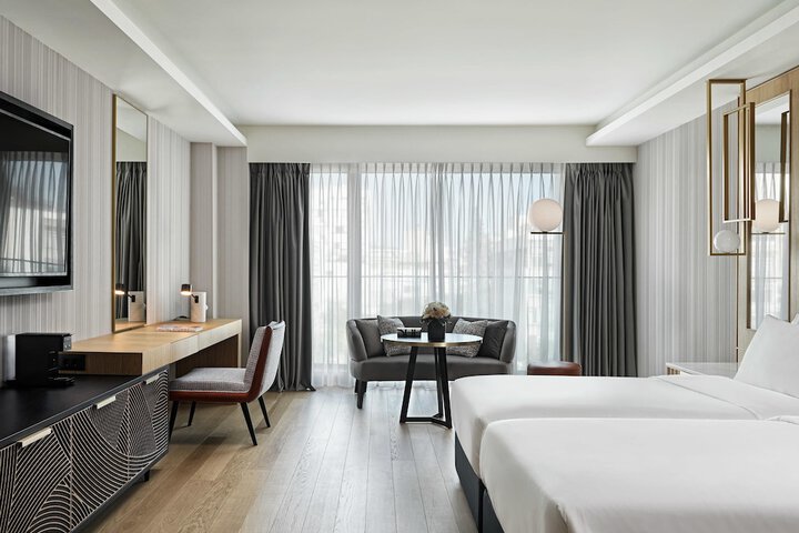 Room 37 of 108