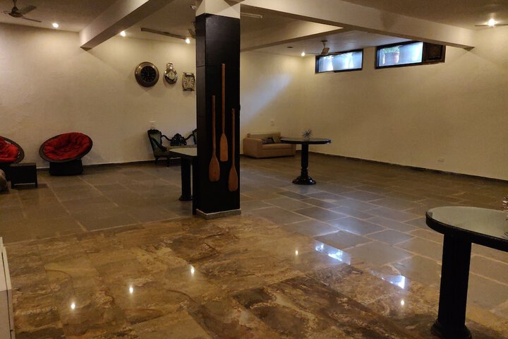 Ballroom/Hall 51 of 68