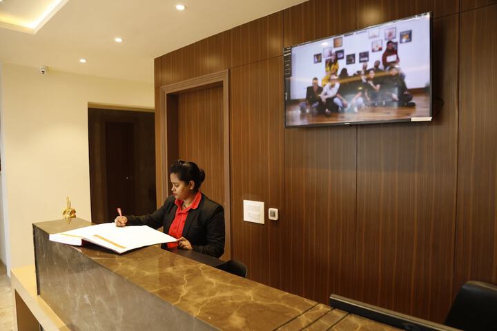 Hotel Interior 11 of 94