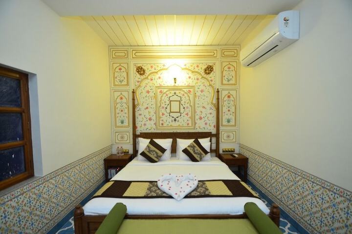 Room 5 of 59