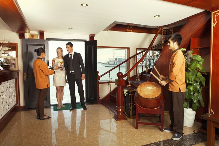 Reception hall