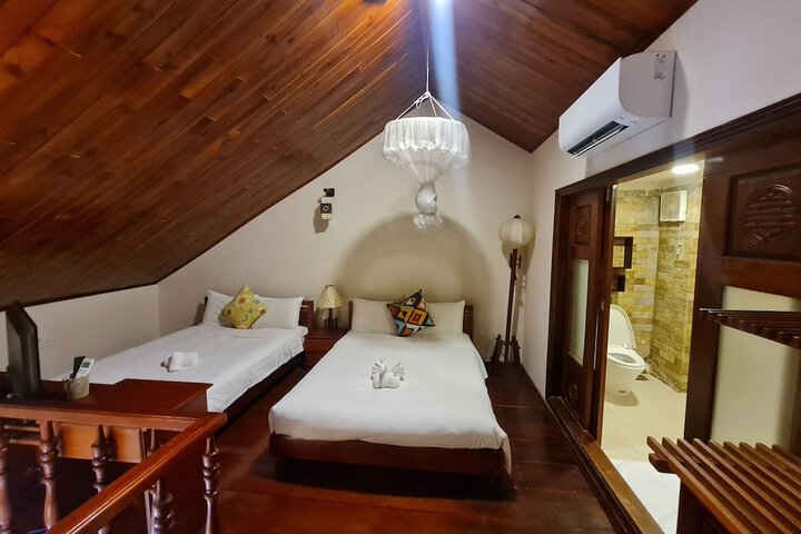 Room 16 of 34