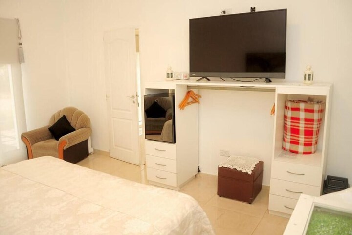 Room 7 of 15