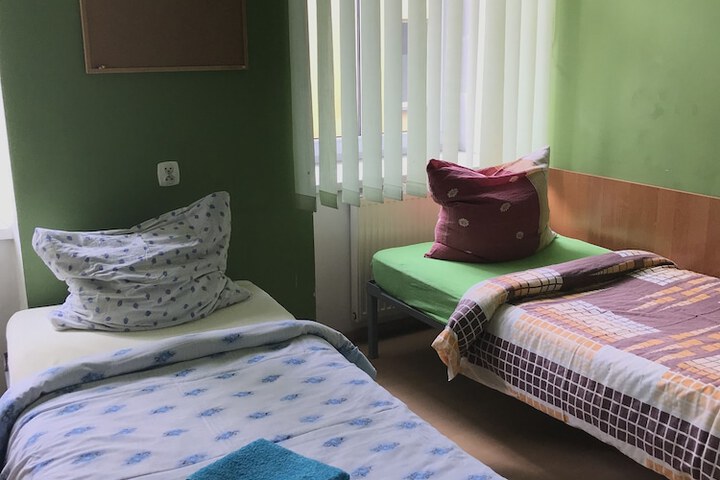 Room 5 of 23
