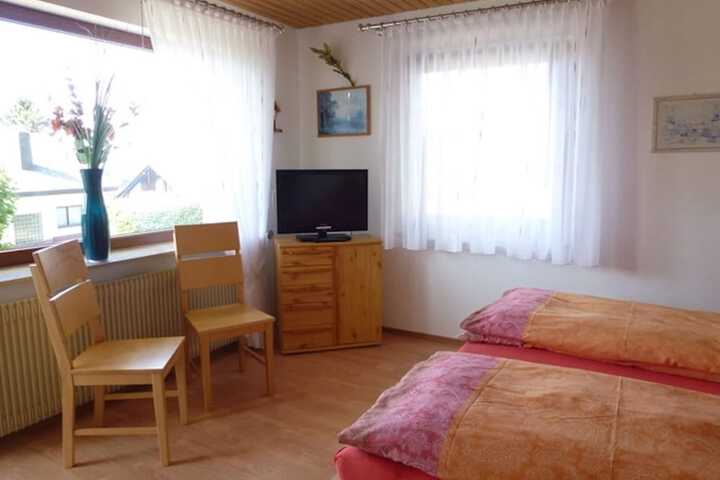 Room 3 of 31