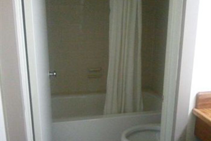 Room 2 of 13