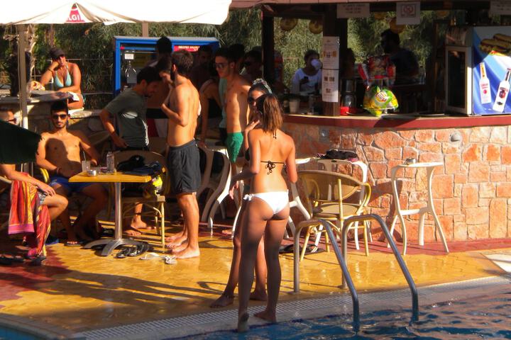 Pools & Facilities
