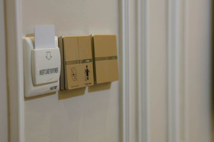 Room amenity