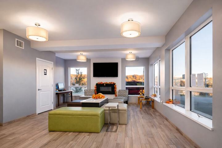 Reception hall