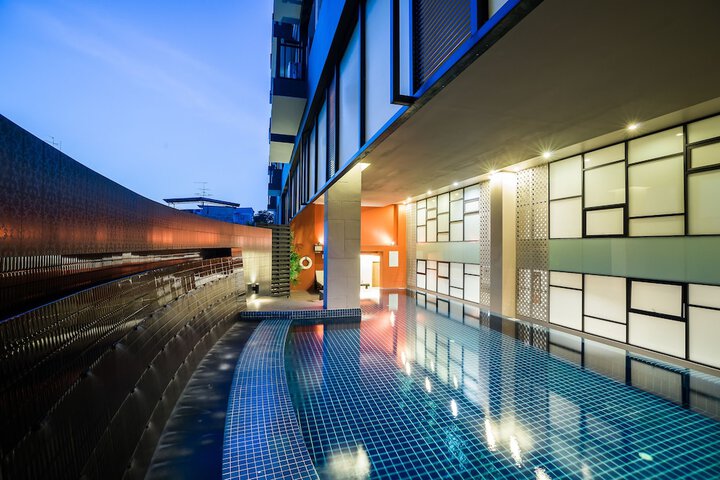 Pool 67 of 80