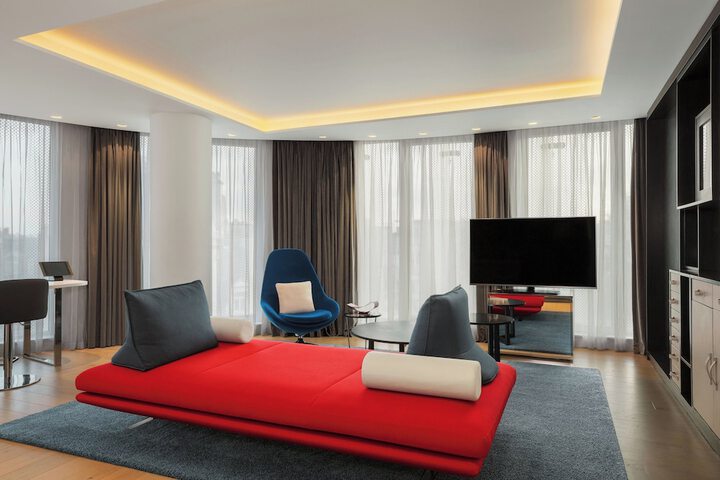 Room 48 of 161