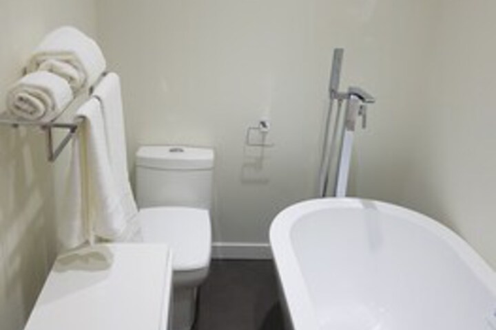 Room 4 of 39