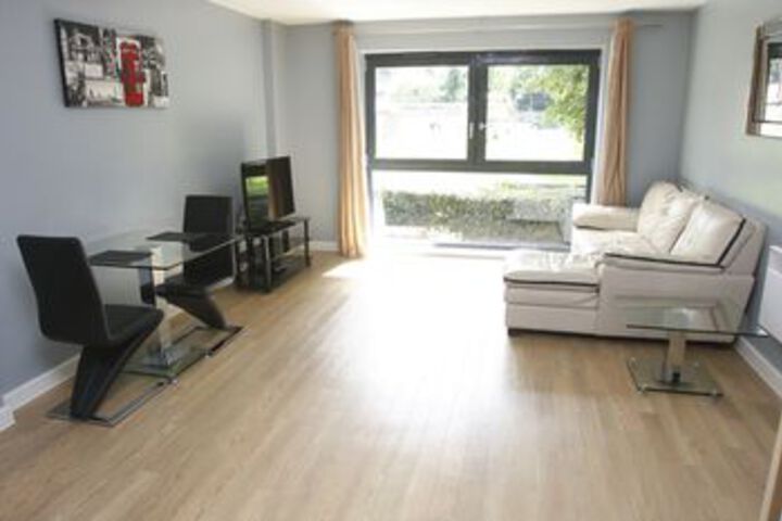 Room 6 of 6