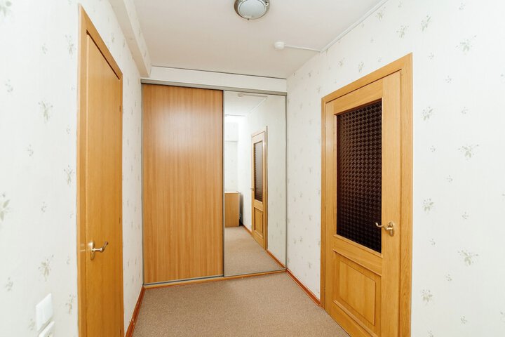 Room 15 of 26
