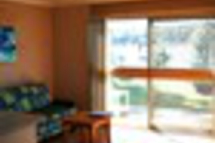 Room 53 of 120