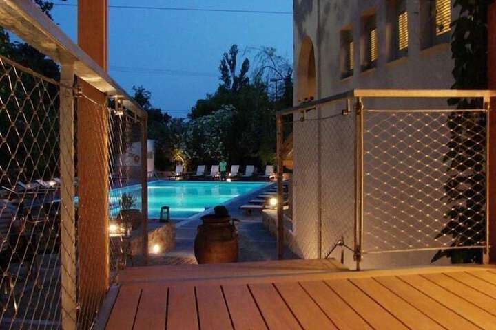 Pools & Facilities
