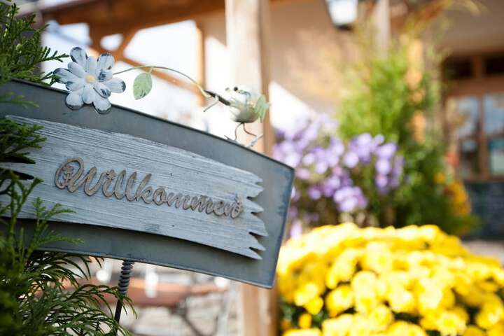 Hotel Entry