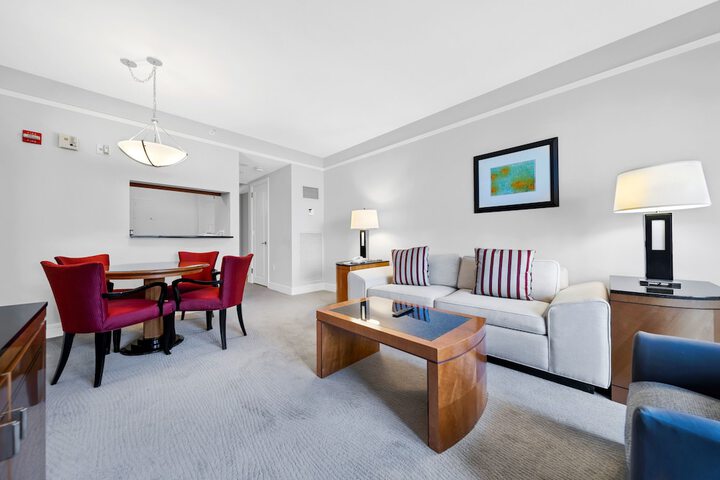 Room 14 of 25