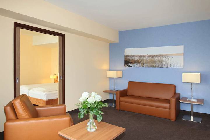 Room 25 of 72
