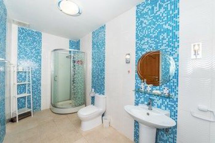 Room 5 of 53