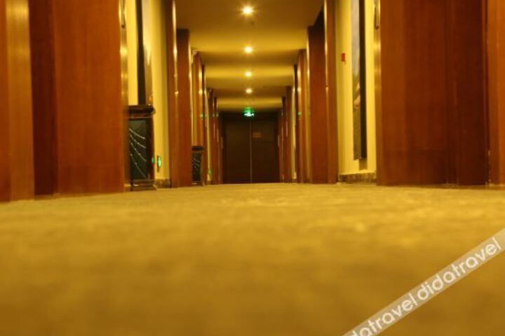 Hotel Interior 17 of 38