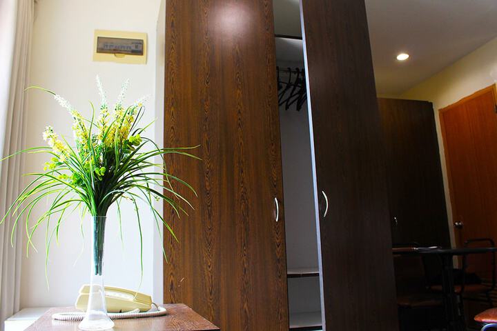 Room 15 of 42
