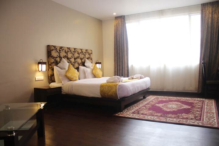Room 7 of 44