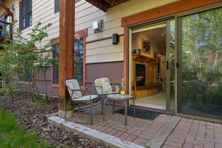 Terrace/Patio 28 of 39