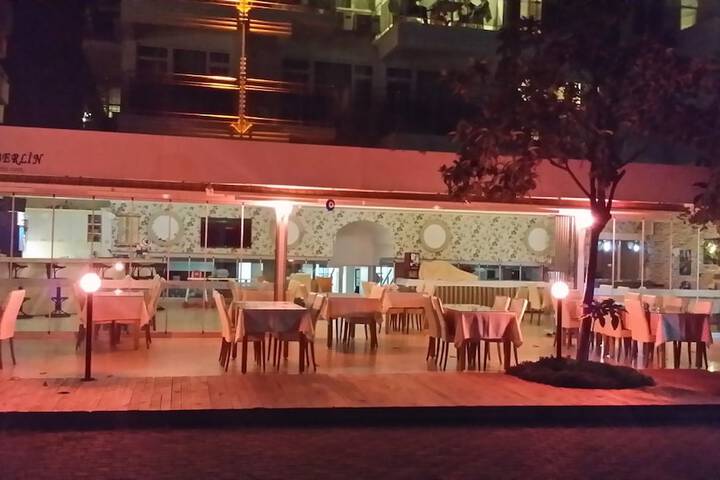 Dining 50 of 66