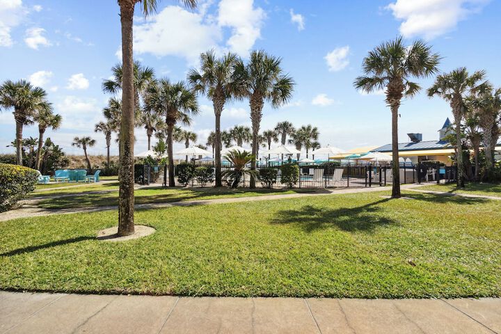 Hotel Exterior 118 of 138