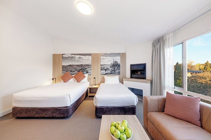 Room 6 of 22
