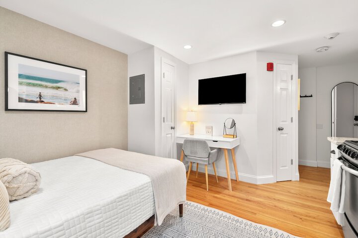 Room 16 of 63