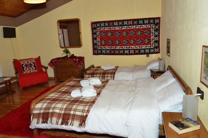 Room 8 of 70