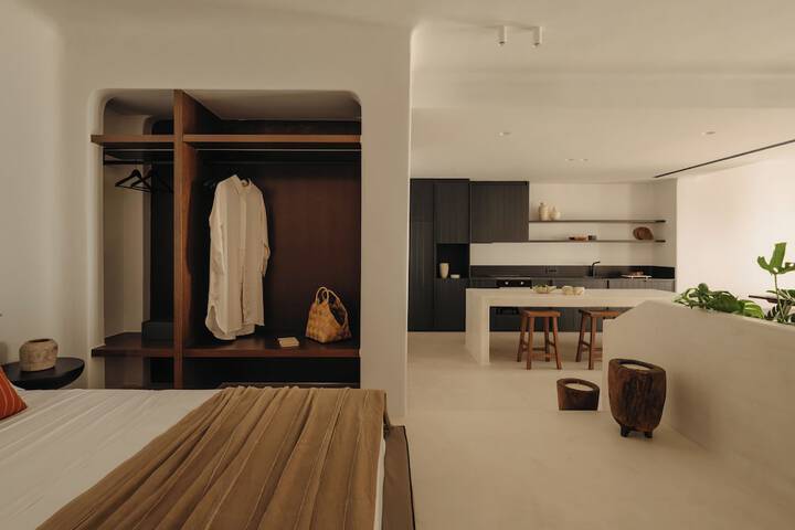 Room 16 of 95