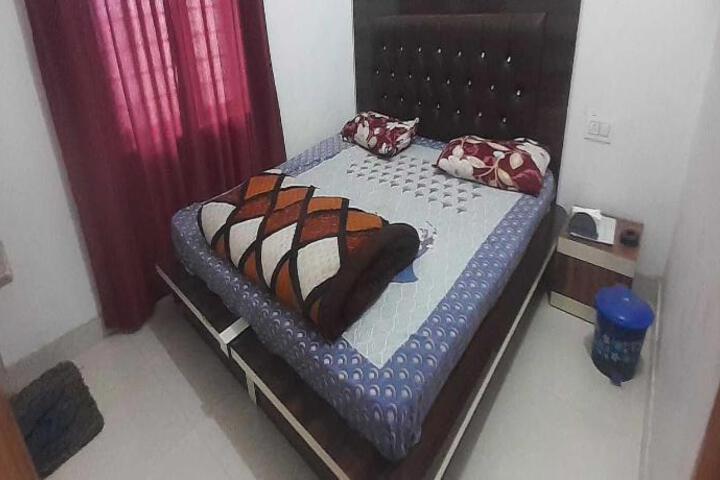 Hotel O Red Royals