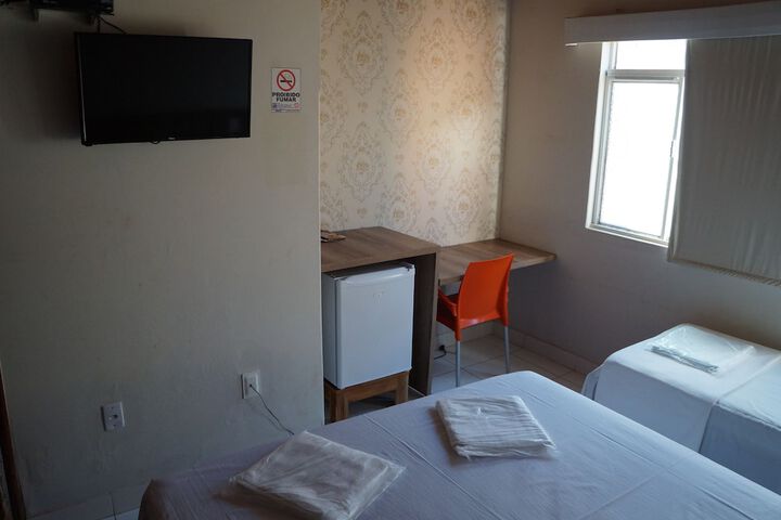 Room 14 of 31