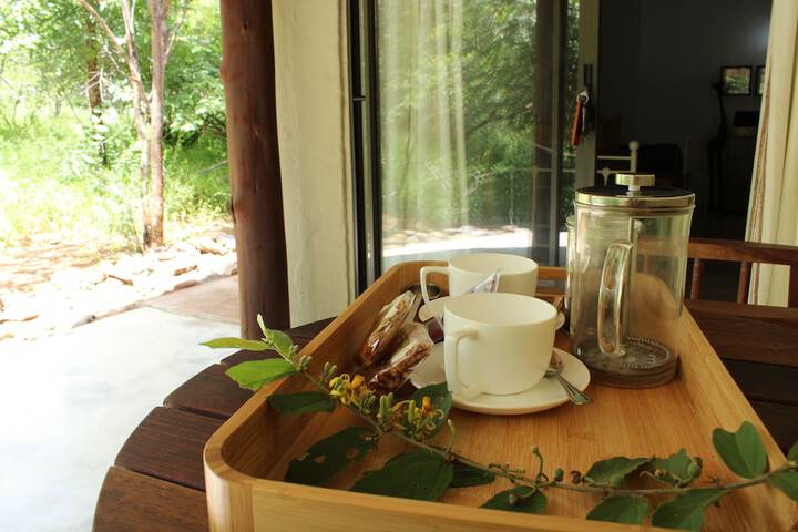Breakfast/Coffee Service 34 of 116