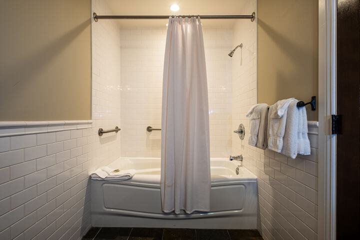 Suite King Size Bed (39 of 43)