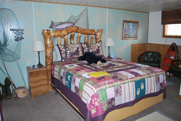 Room 20 of 128