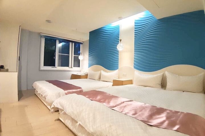 Room 37 of 60