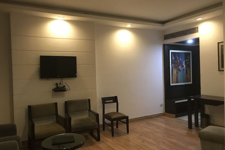Room 20 of 37