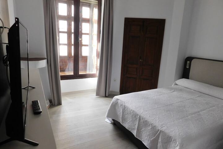 Room 5 of 53