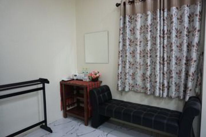 Room 43 of 49