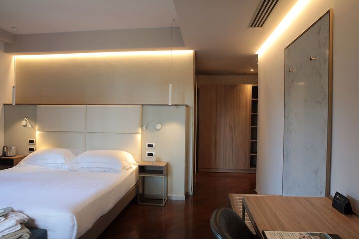 Room 40 of 101